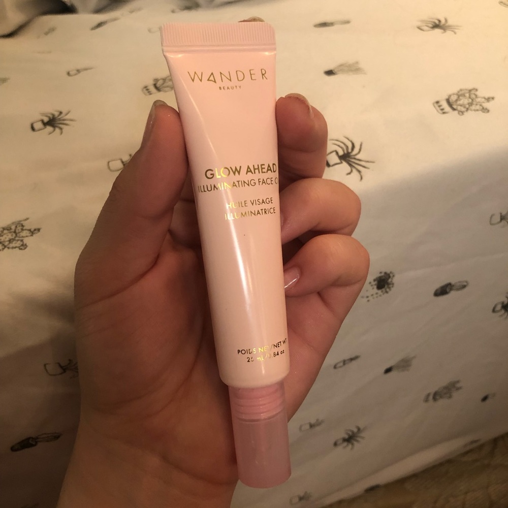 Wander Beauty Illuminating Face Oil